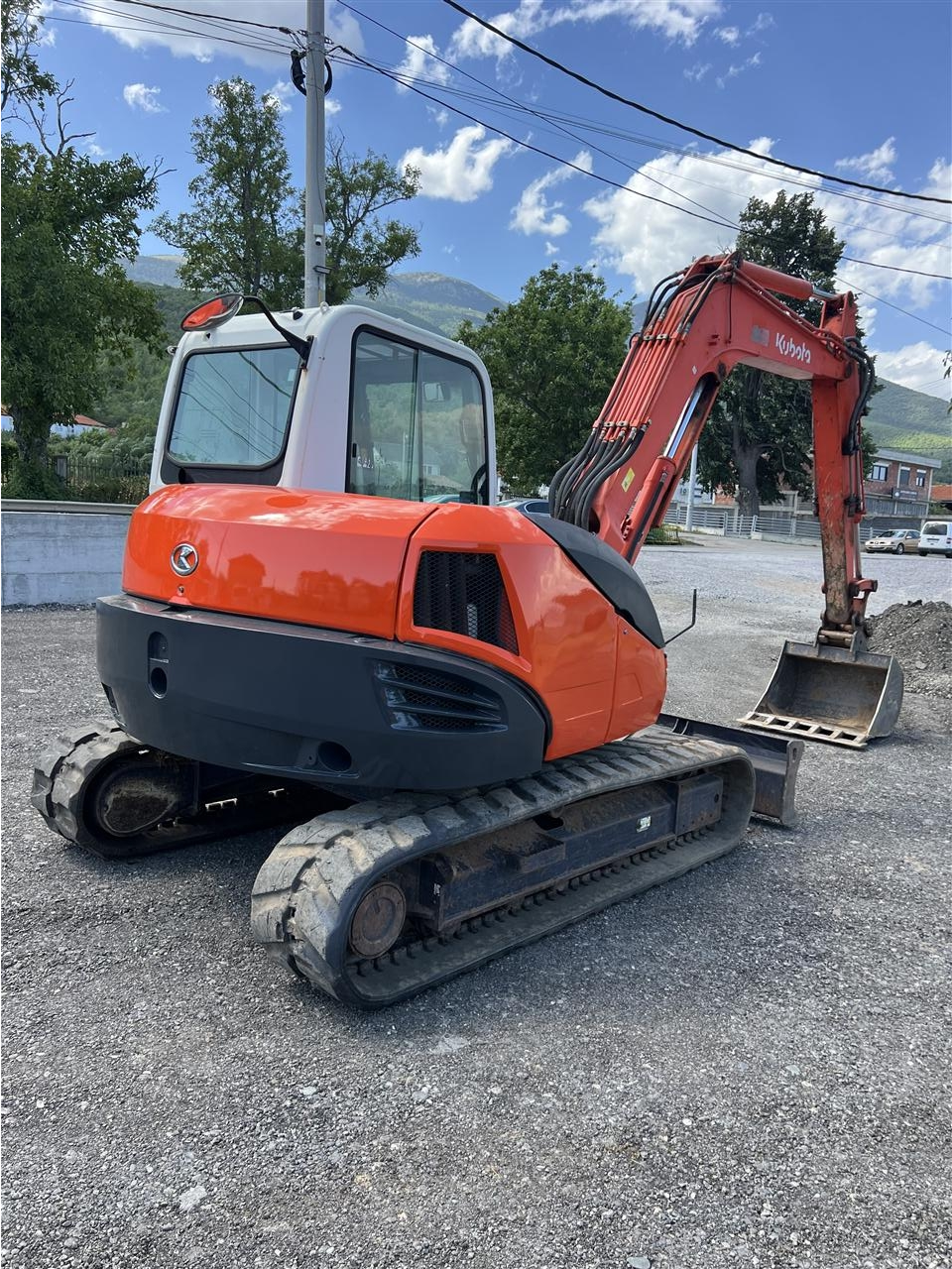 Shes-Kubota-KX080-3