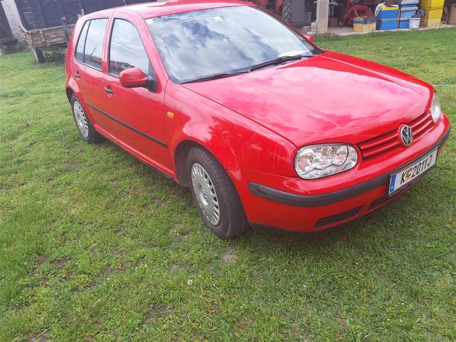 Golf 4