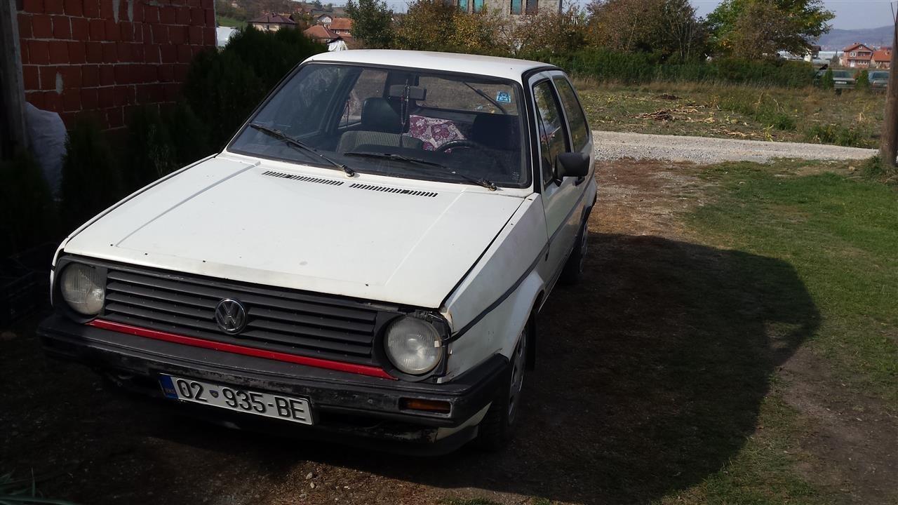 VW-GOLF-2