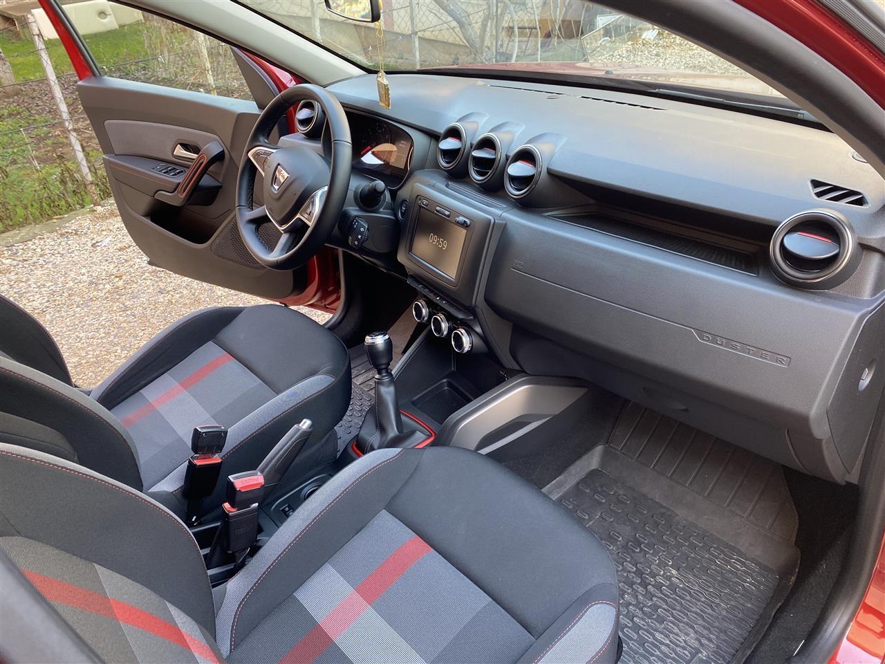 Dacia-Duster-Techroad