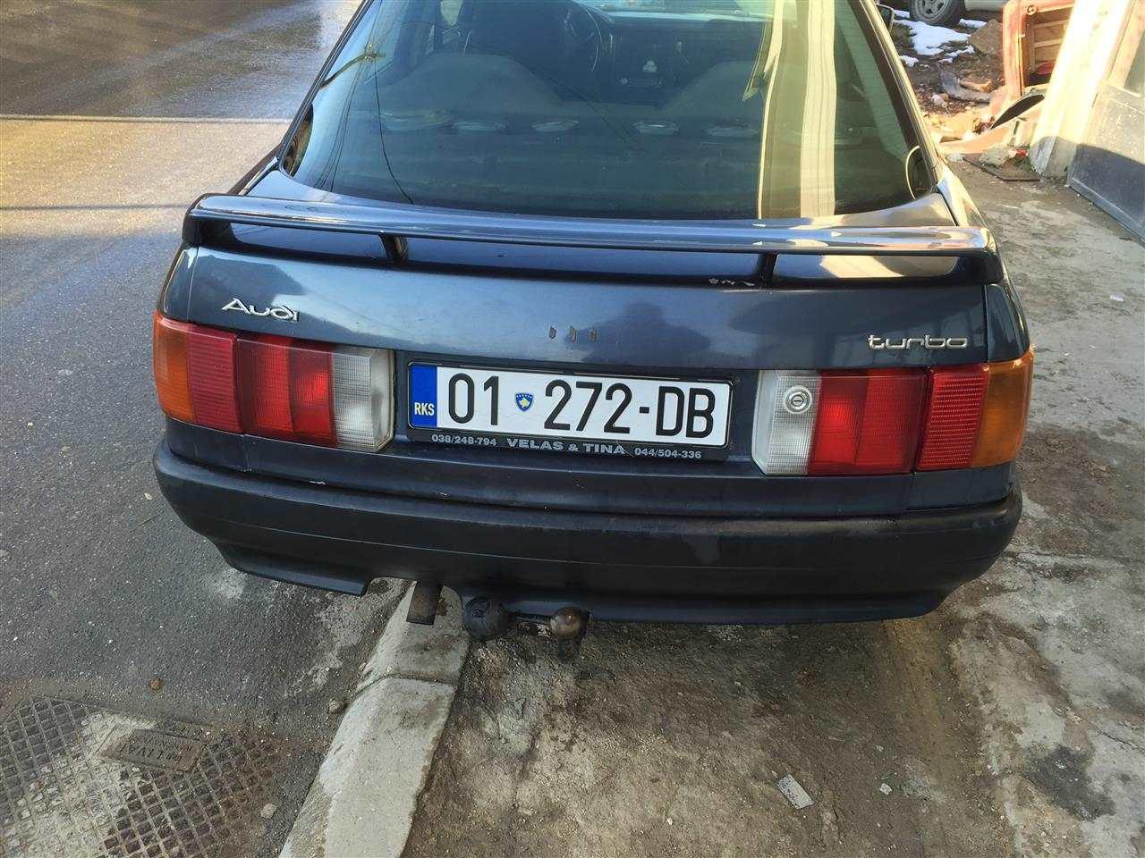 Audi-80-