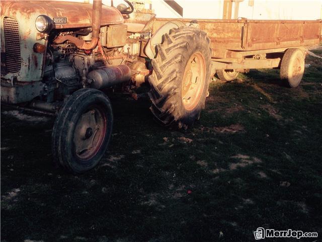 Traktor