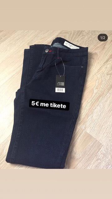 Instagrami--https---www-instagram-com-secondhand--ari-