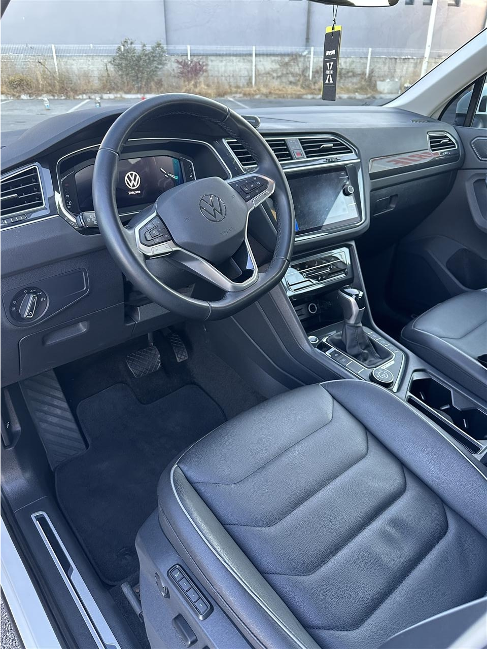 VW-TIGUAN-4MOTION-2022