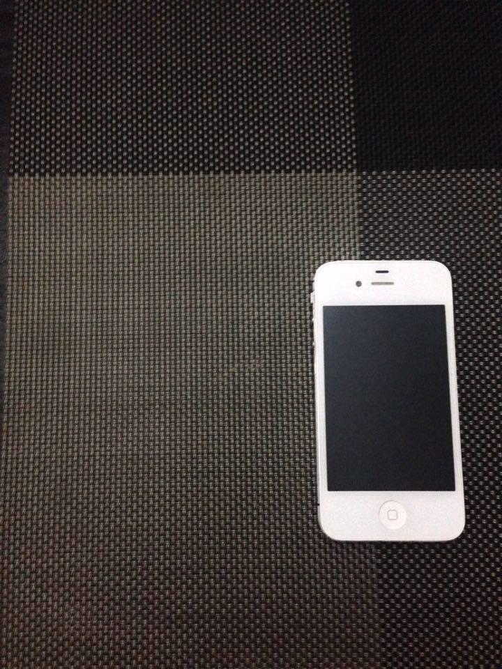 IPHONE-4S