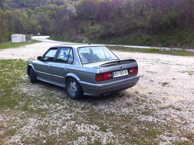 Bmw2.7
