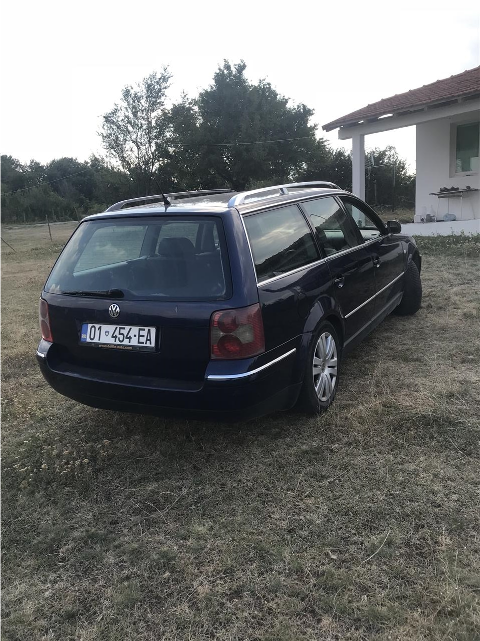 Pasat-karavan-2-0