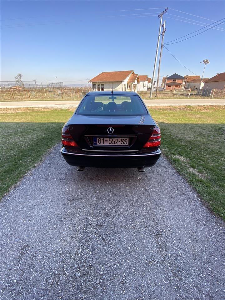 Mercedes-E-class-270