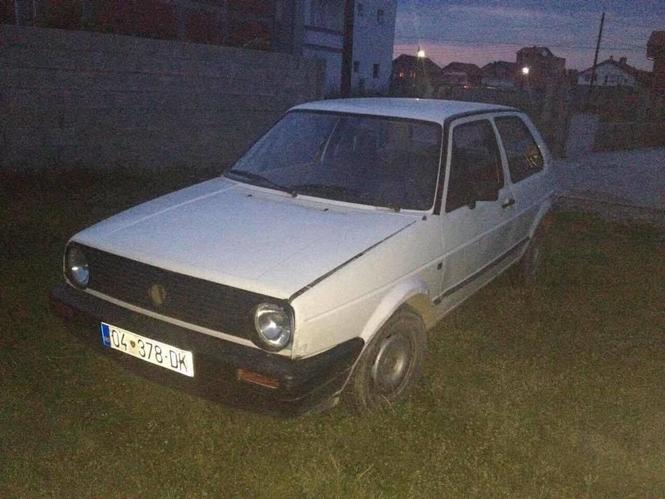 GOLF 