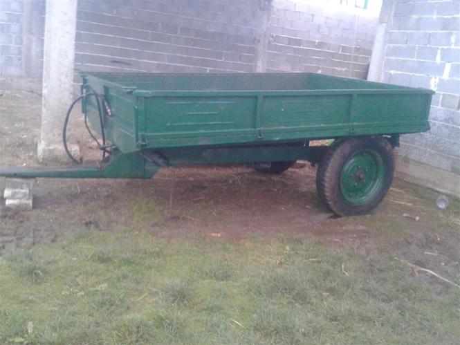 1100