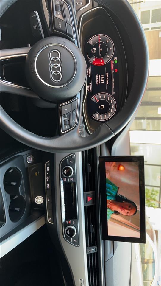 AUDI-A4-S-LINE