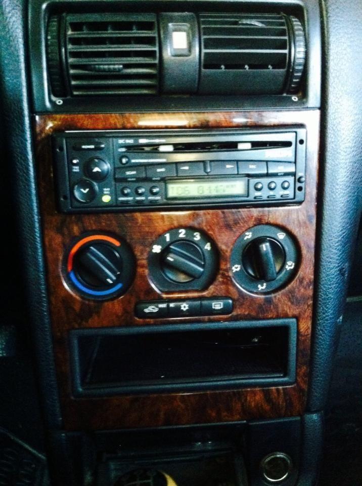Shitet-Opel-Astra-2001