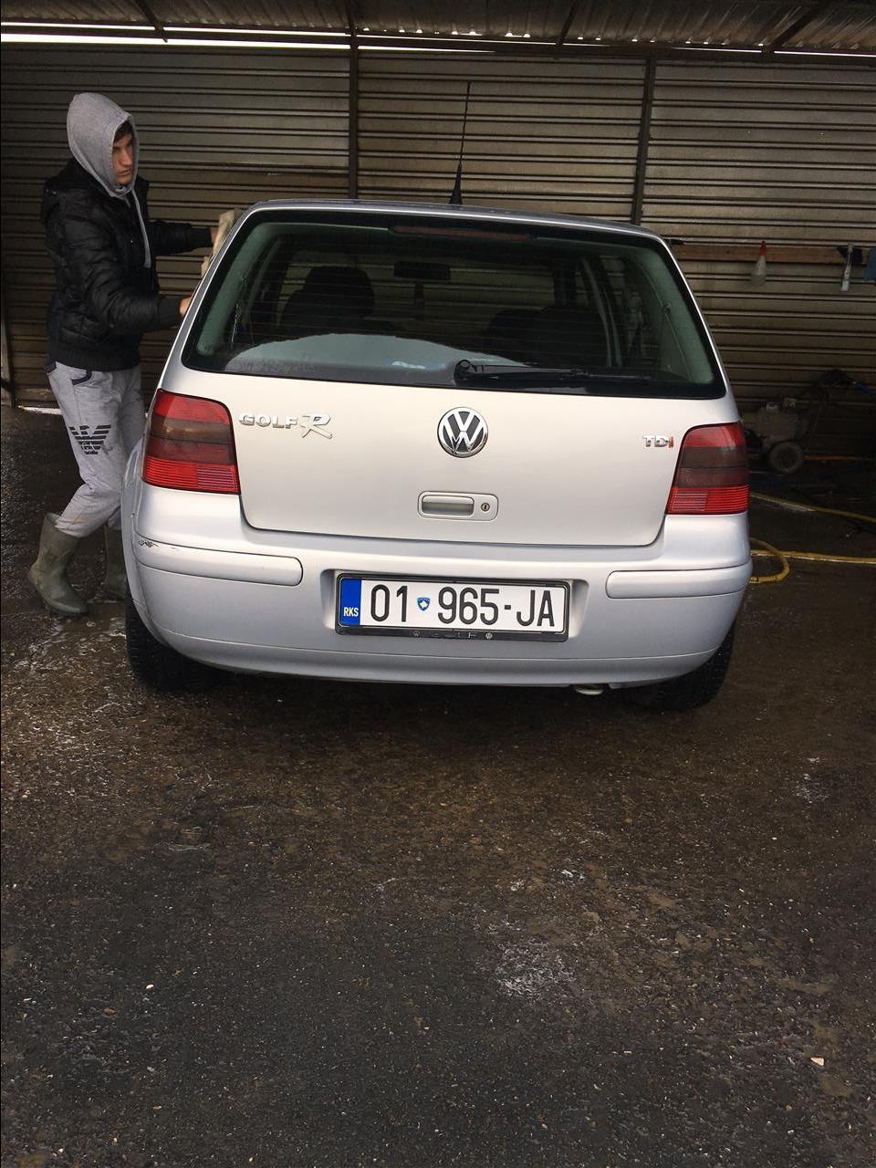 VW-Golf-4
