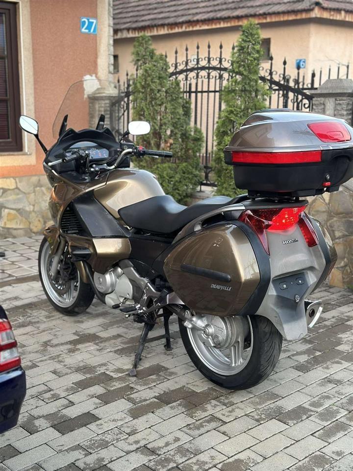 Honda-