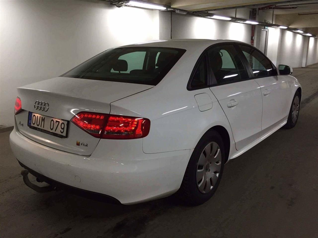 Audi-A4-