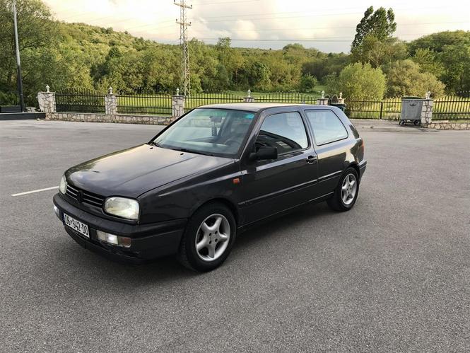Golf 3