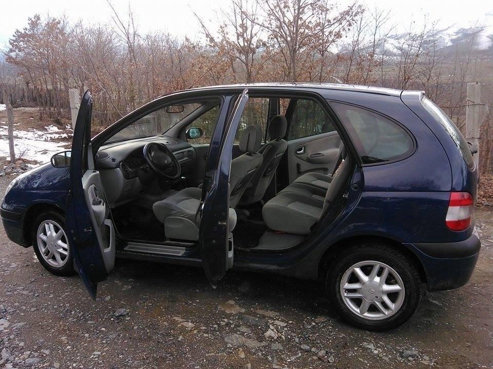 Renault-Scenic