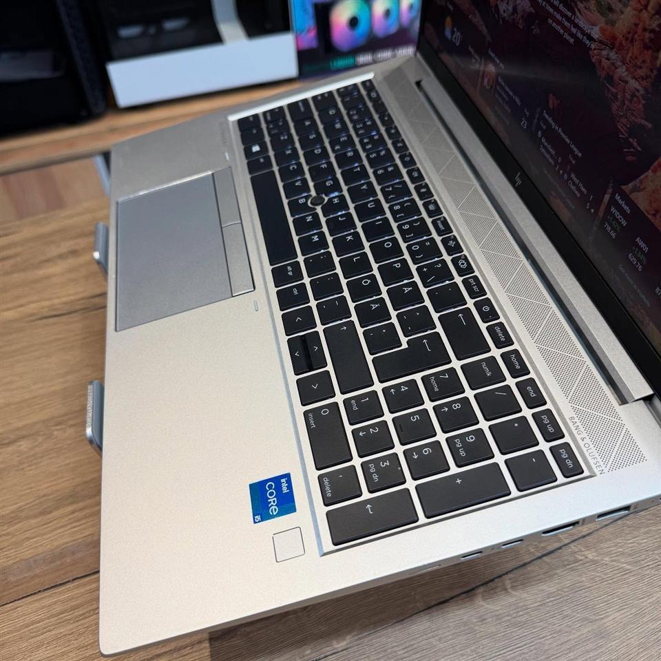 HP-EliteBook-850-G8---11th-Gen--345---