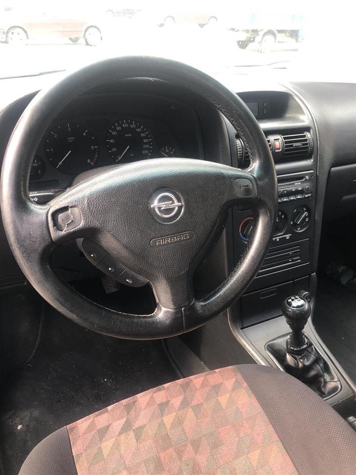 Shitet-opel-astra