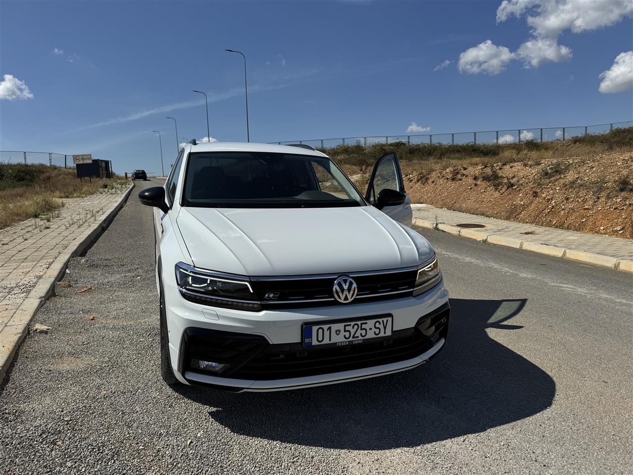 Shitet-tiguan-r-line