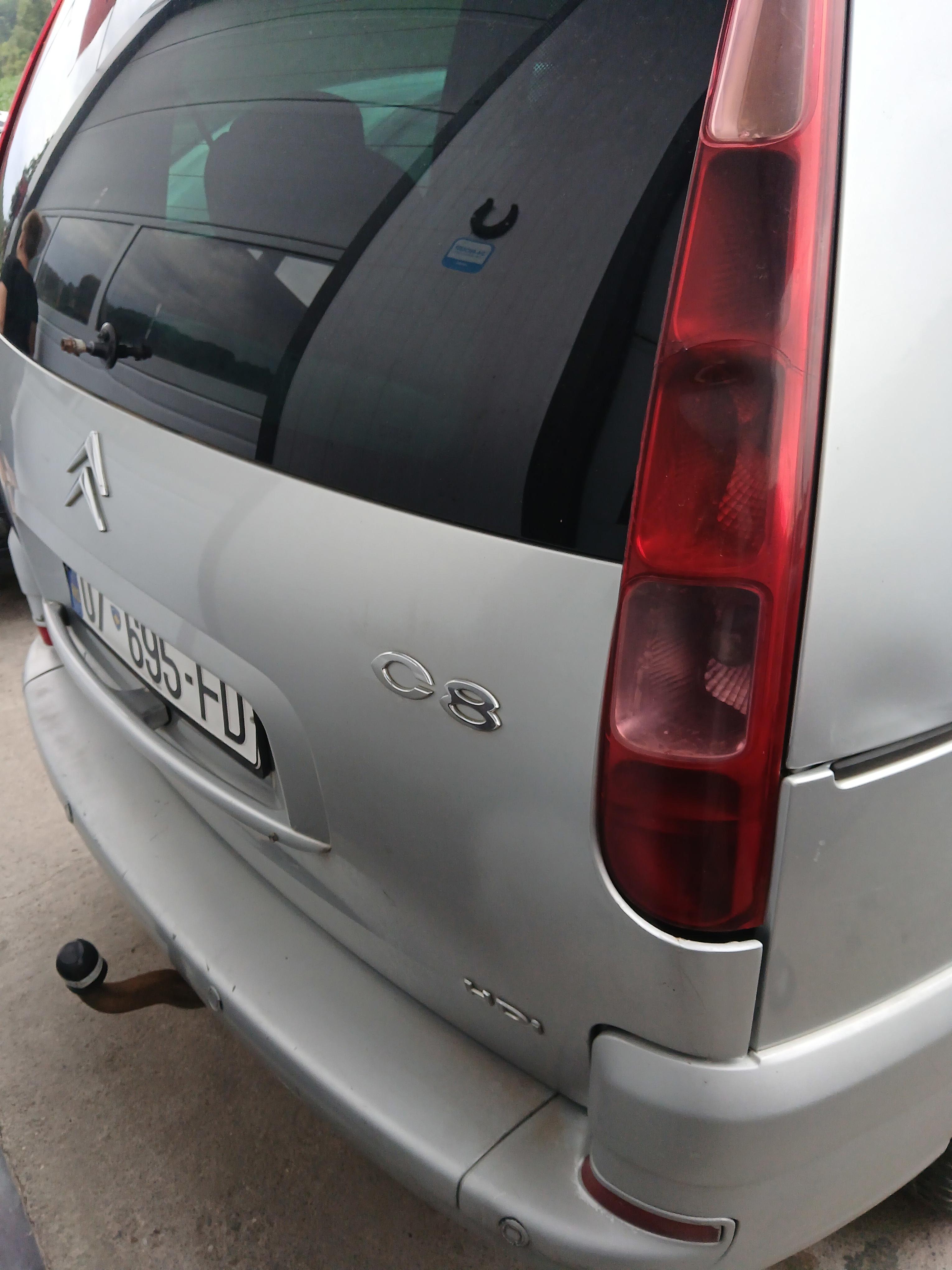 Citroen-c8