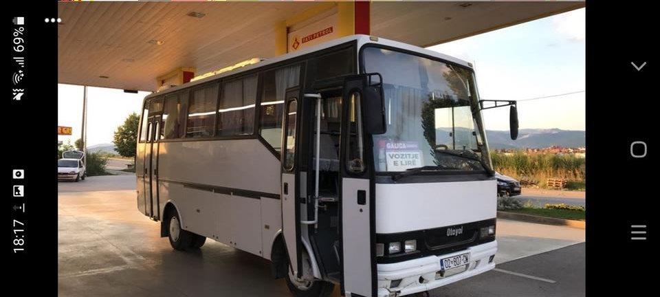 Mini-Bus-Iveco-