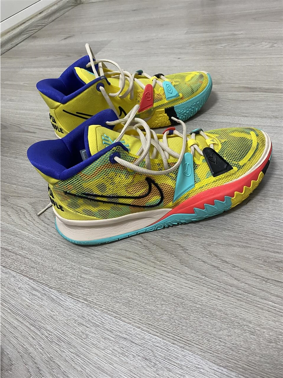 Nike