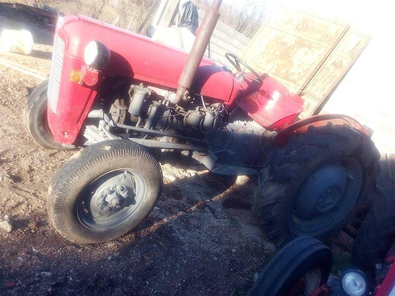 Traktor