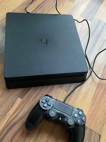 PS4 SLIM 