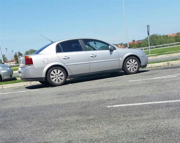 opel vectra 