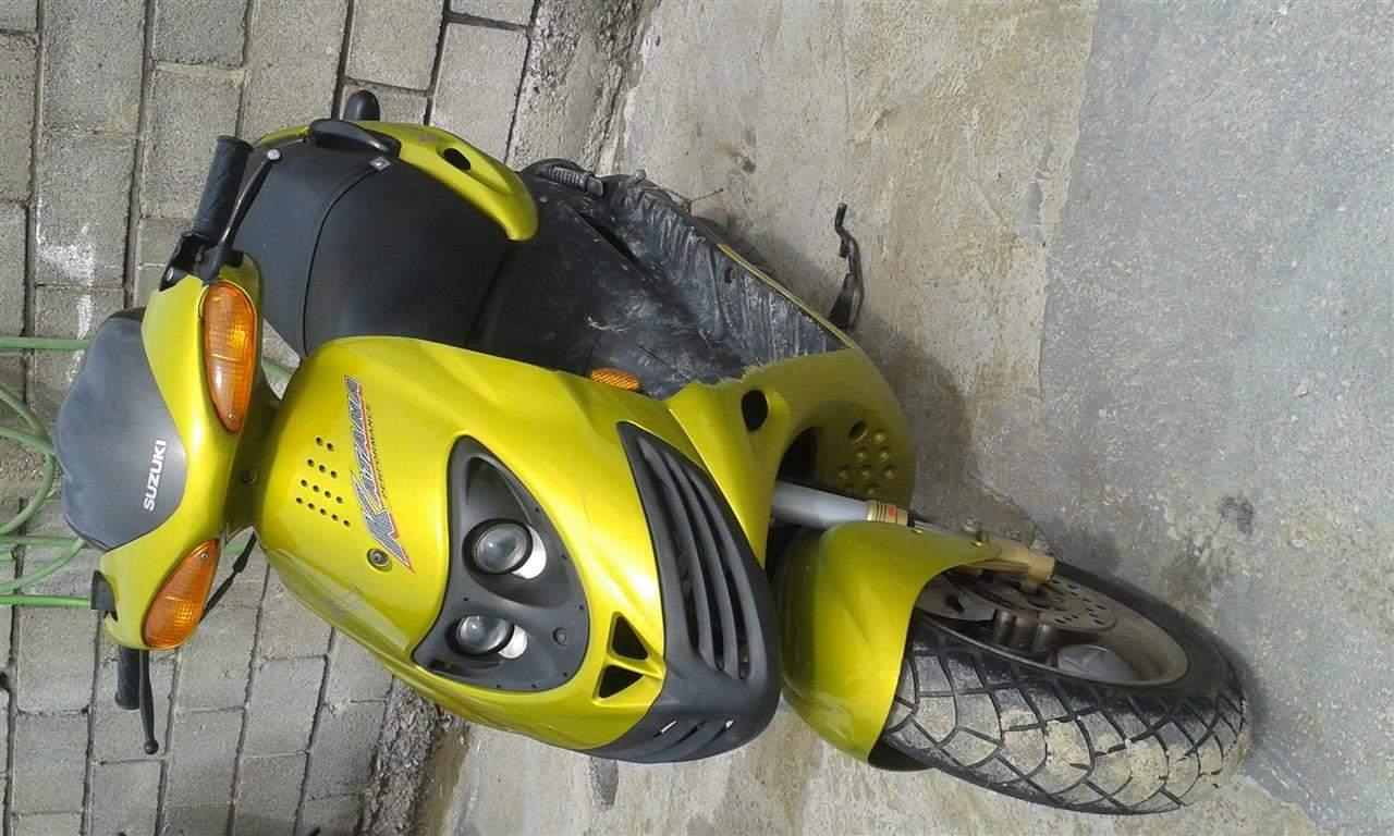 Motora