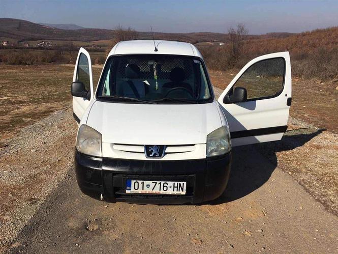 peugeot partner