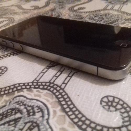 iPhone 4s 