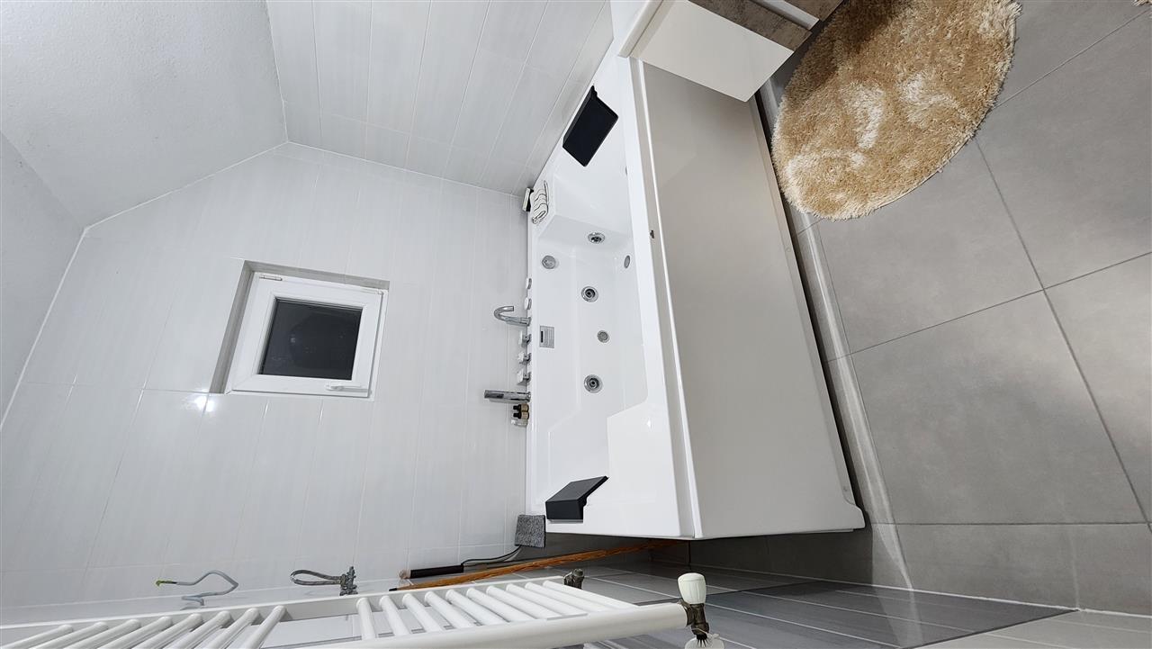 Jacuzzi-