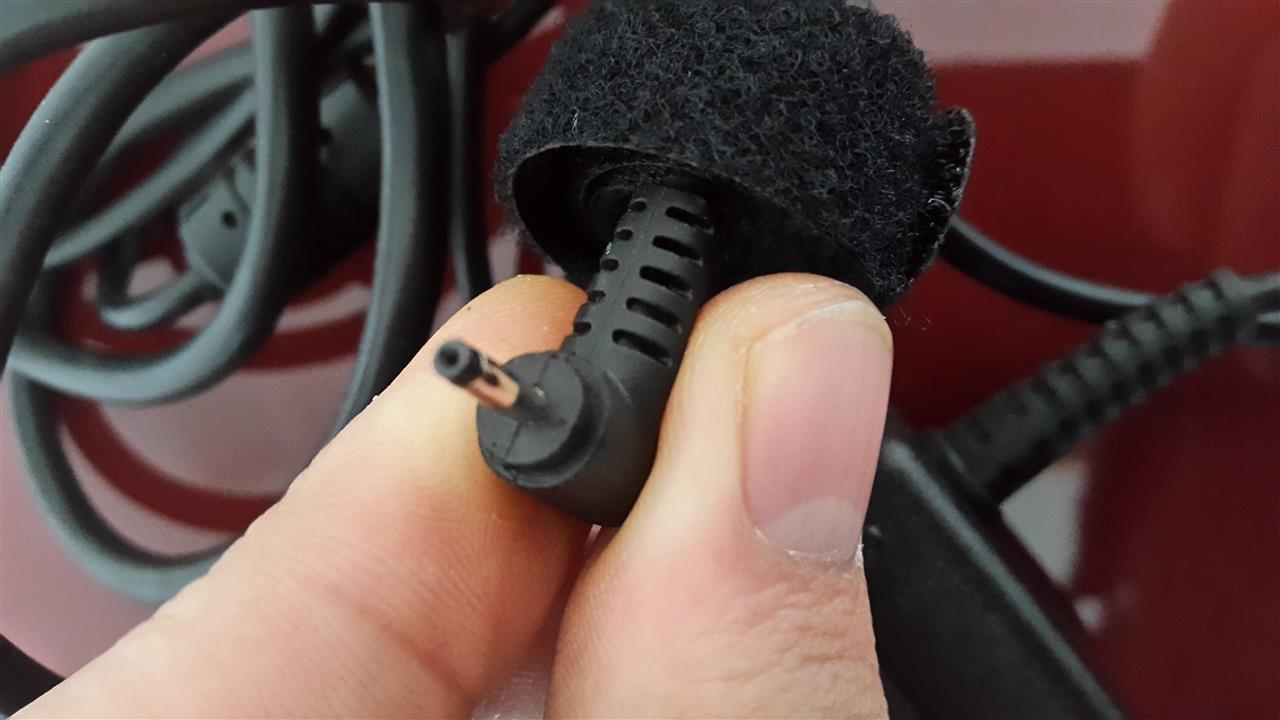 Adapter-laptopi-Mini