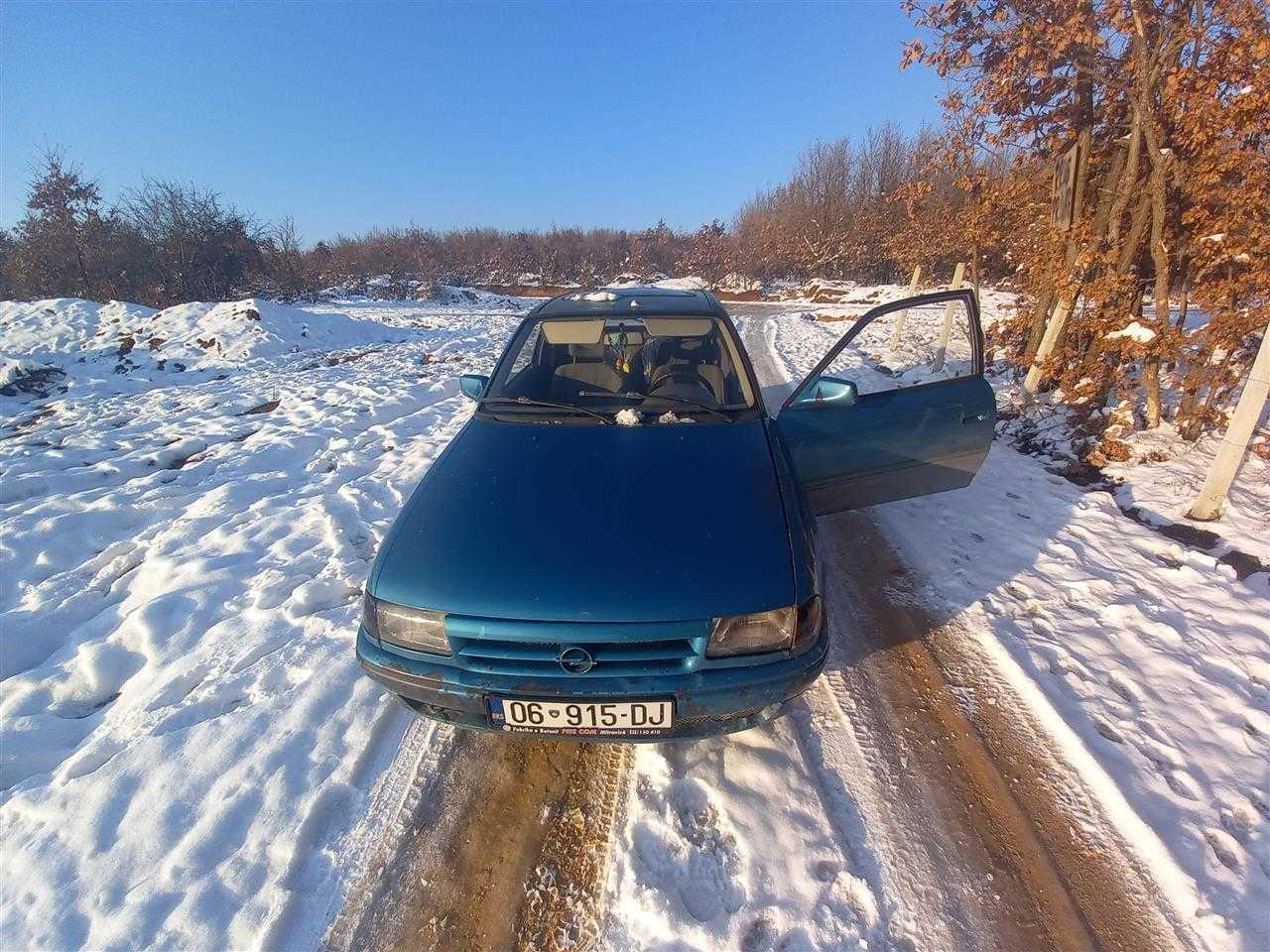 Shitet-opeli