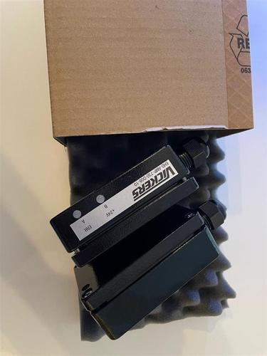 Sensor optik Vickers