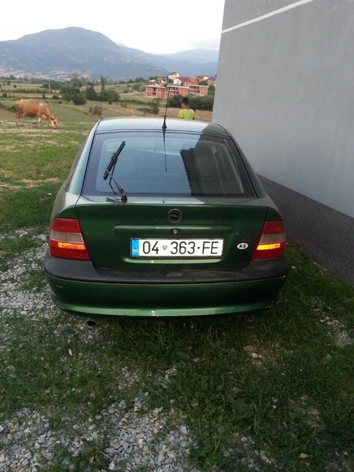 Shitet-Opel-Vectra