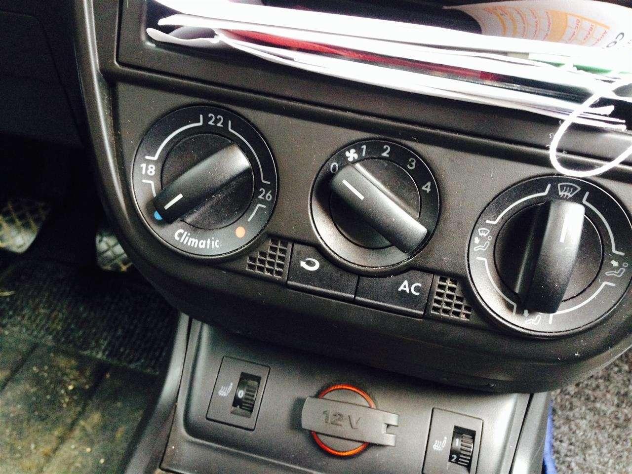 VW-FOX