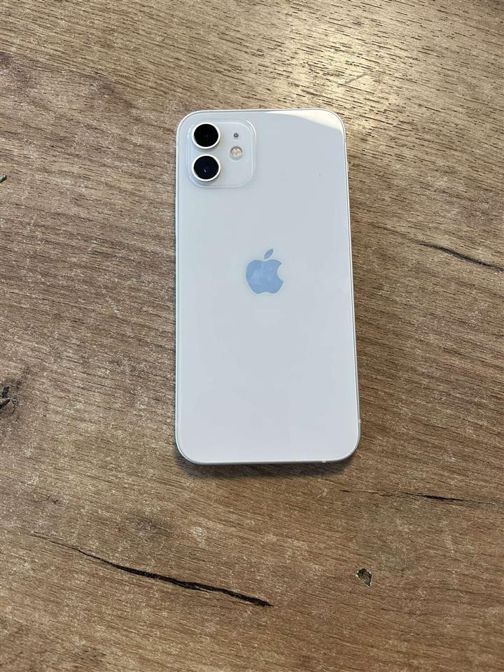 iPhone-12----