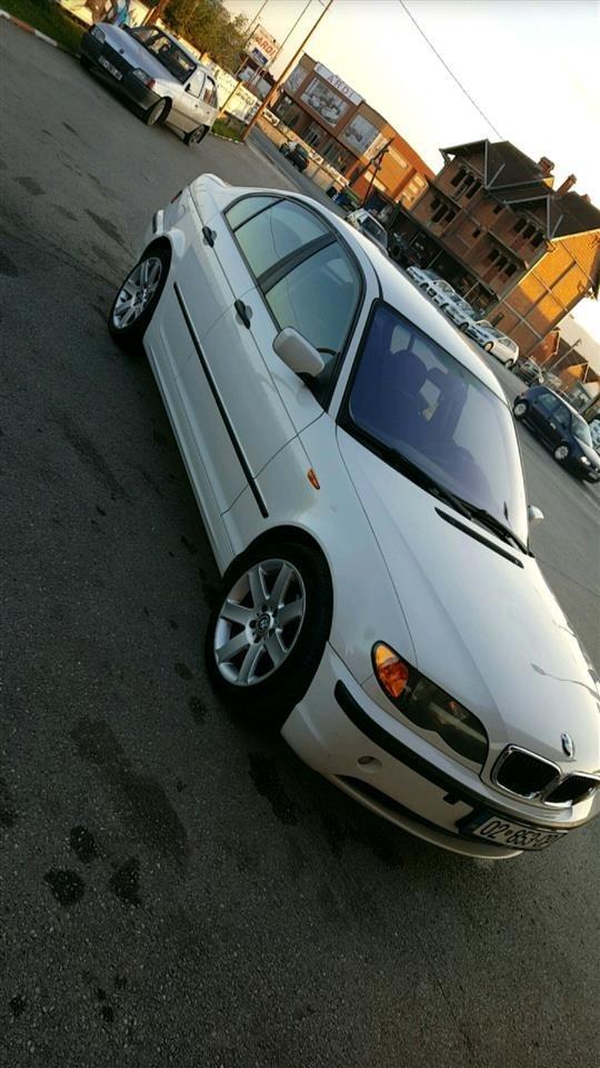 BMW-320-