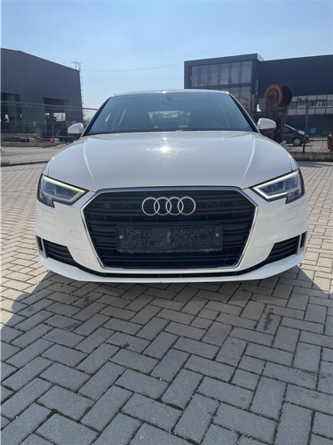 Audi 3 