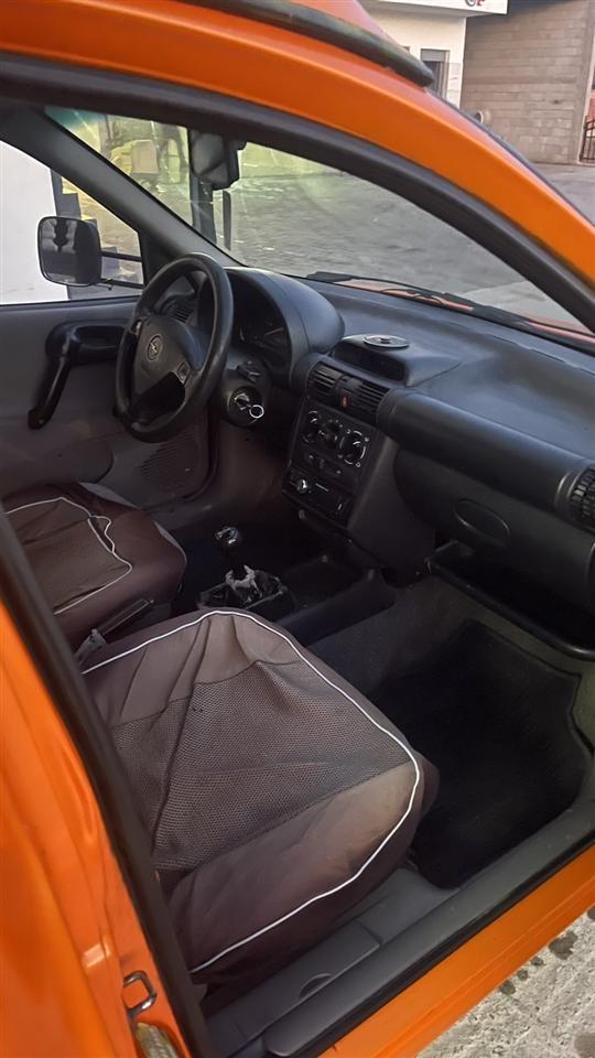 Opel-combo