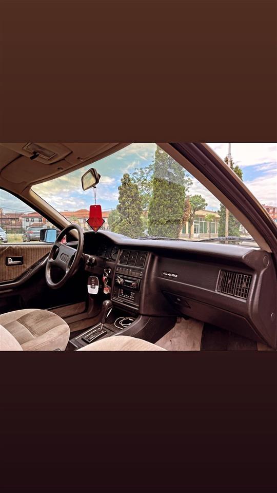 Audi-90-