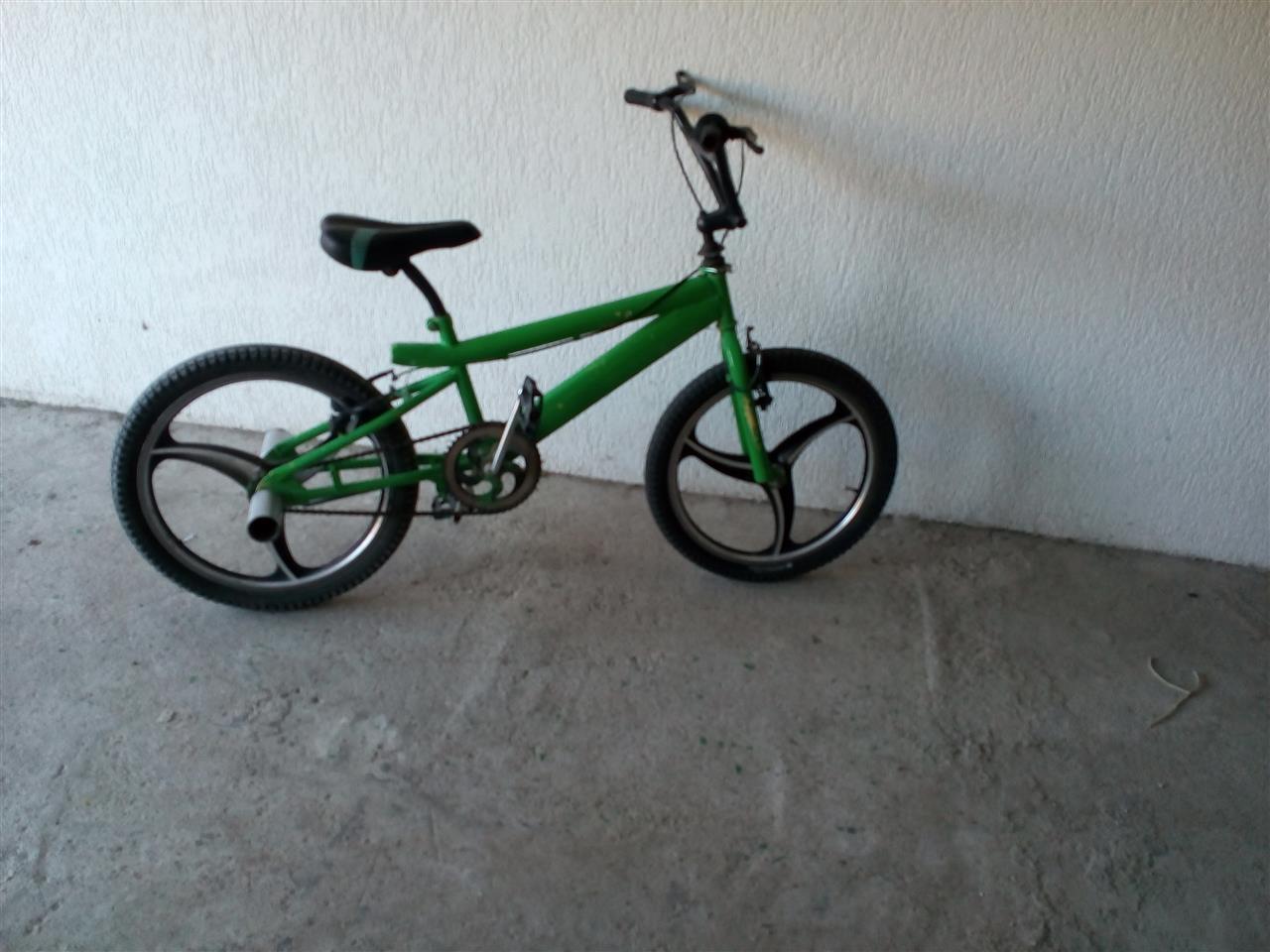 Biciklet-bmx