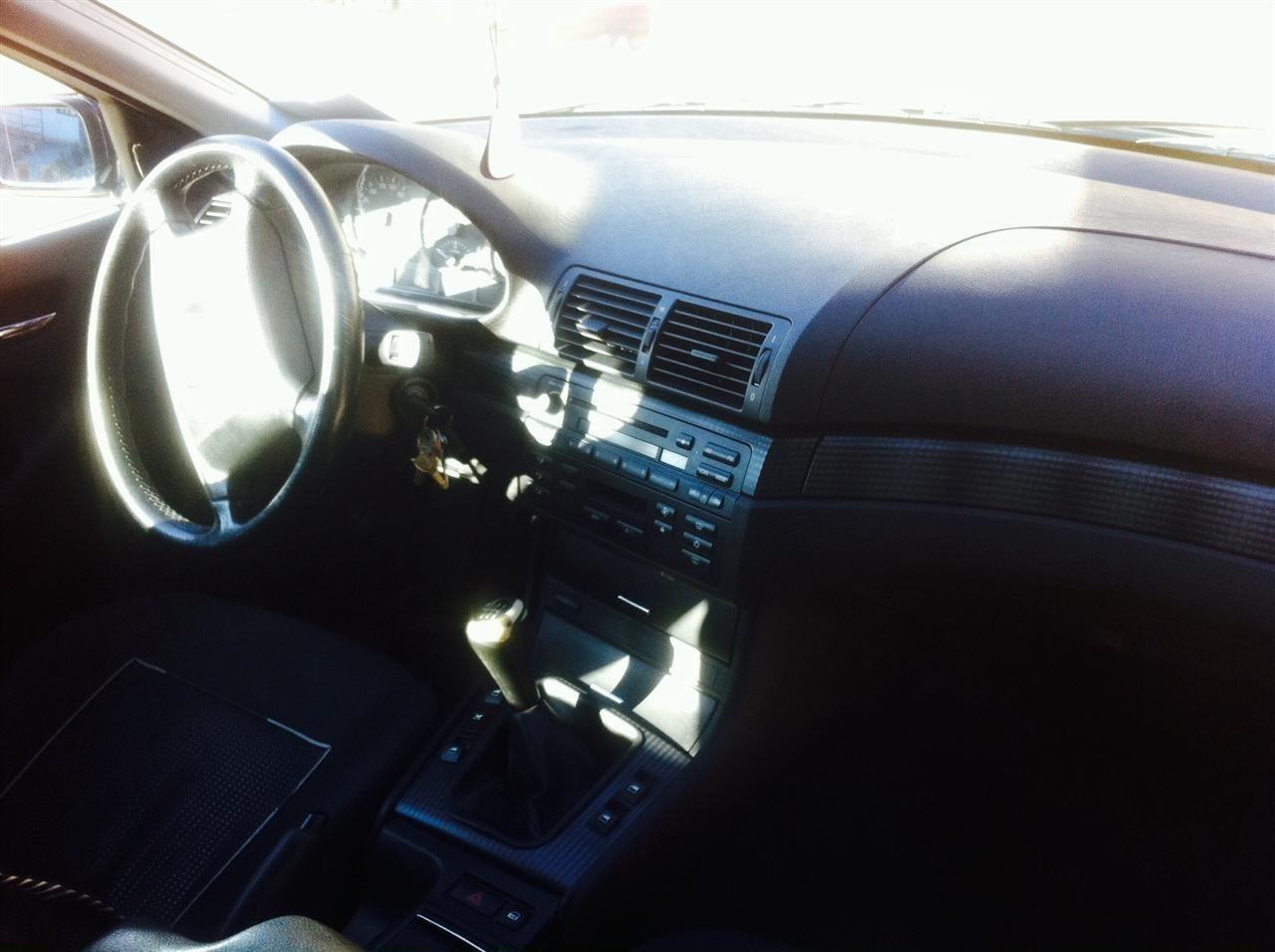 BMW-320