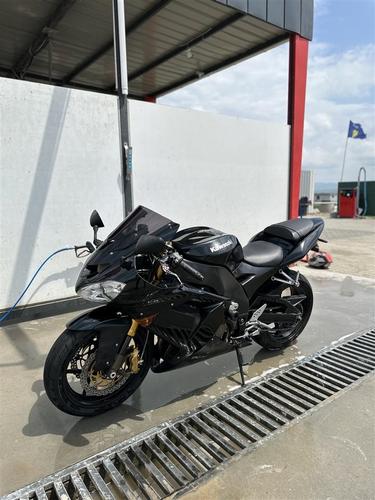 Shitet motorri