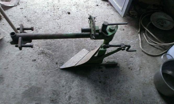 shitet pllugi