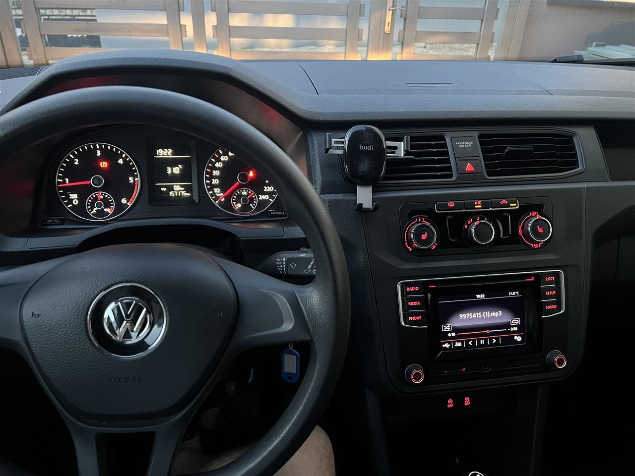 VW-Caddy-max