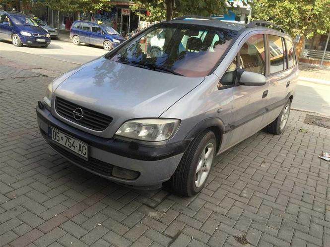 Opel Zafira